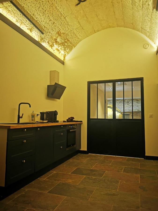 Naveil La Montrieuse, Chambre Individuelle Avec Sauna Et Baignoire Spa المظهر الخارجي الصورة